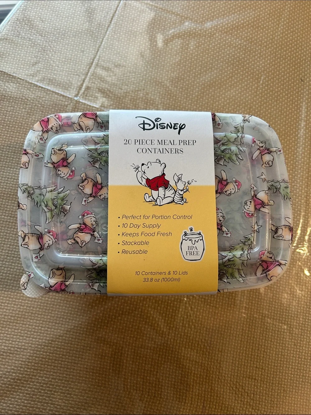 Winnie the Pooh Christmas Theme Meal Prep Containers (20-Piece)